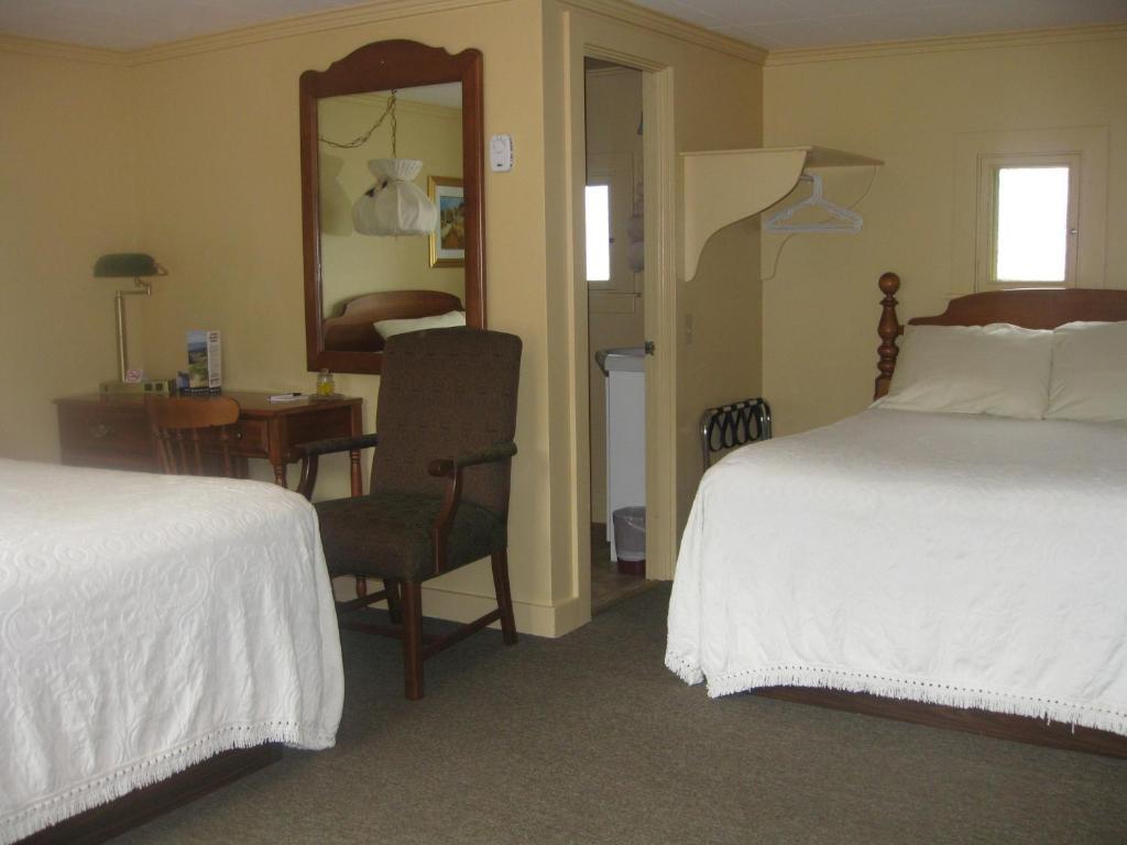 Picket Fence Motel St. Andrews By The Sea Bilik gambar